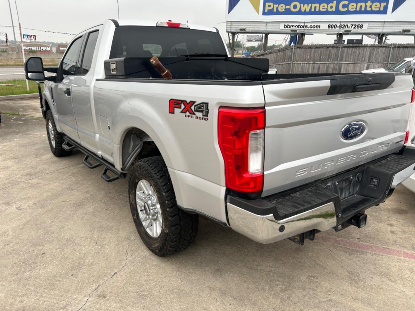 2019 Silver Ford F-250 SD XLT SuperCab 4WD (1FT7X2B67KE) with an 6.2L V8 OHV 16V engine, 6A transmission, located at 1687 Business 35 S, New Braunfels, TX, 78130, (830) 625-7159, 29.655487, -98.051491 - Photo#1